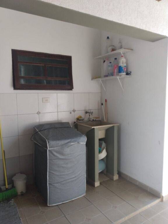 Casa à venda com 3 quartos, 190m² - Foto 24