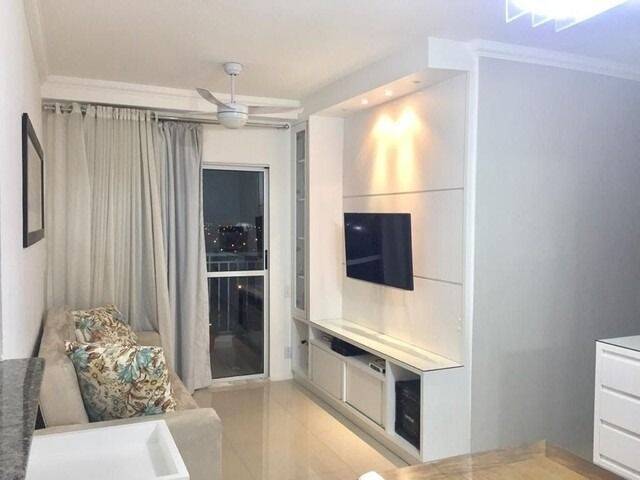 Apartamento à venda com 3 quartos, 69m² - Foto 1