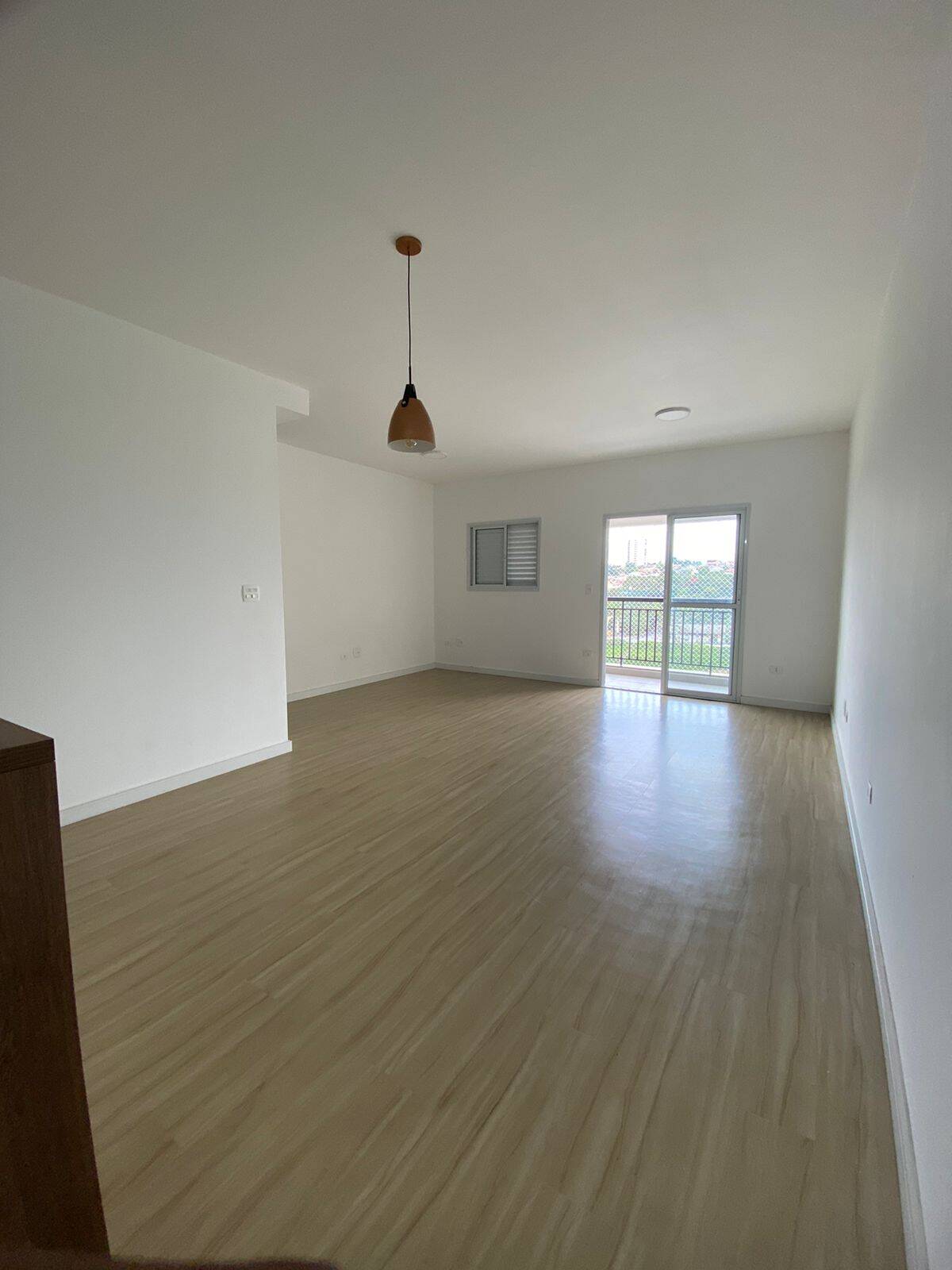 Apartamento à venda com 2 quartos, 82m² - Foto 1