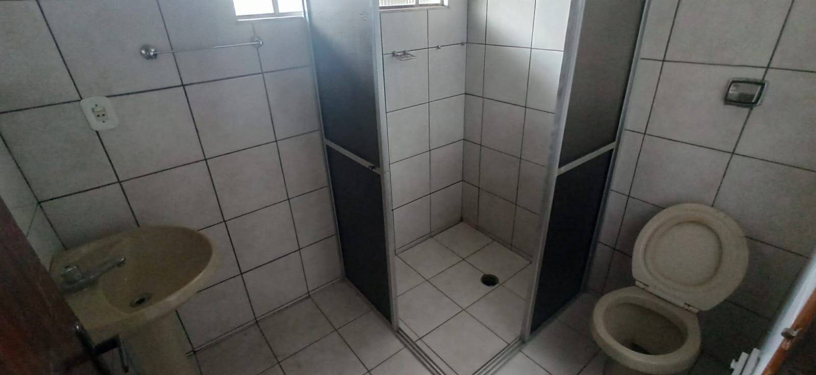 Casa à venda com 2 quartos, 250m² - Foto 12