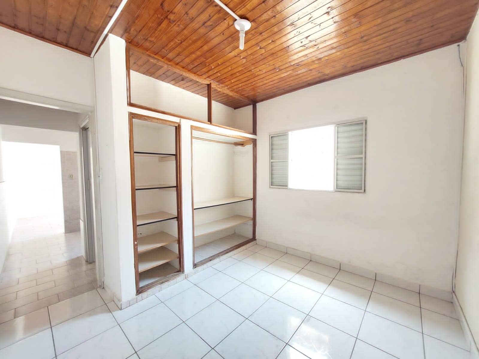 Casa à venda com 3 quartos, 200m² - Foto 5