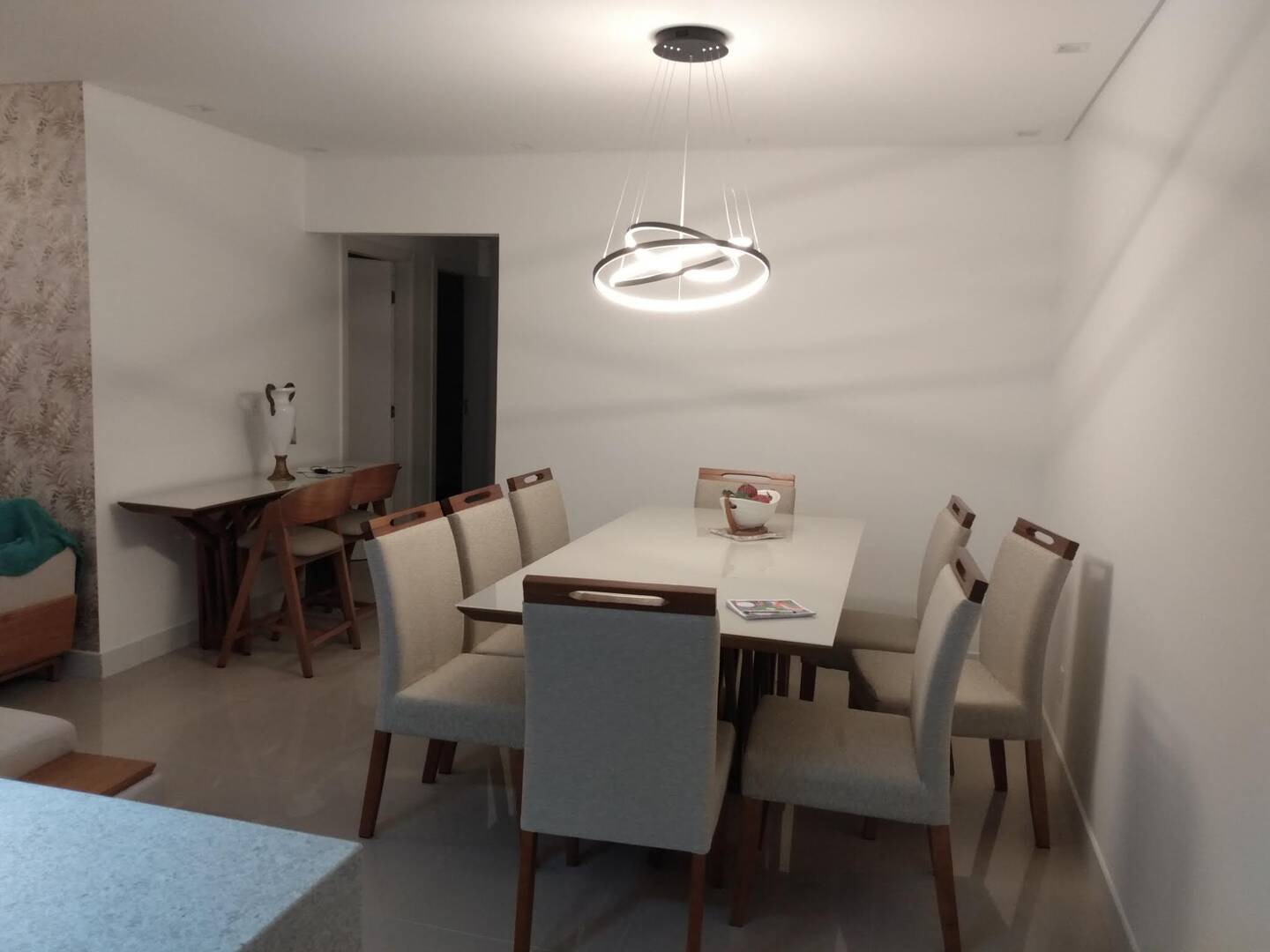 Apartamento à venda com 3 quartos, 100m² - Foto 4