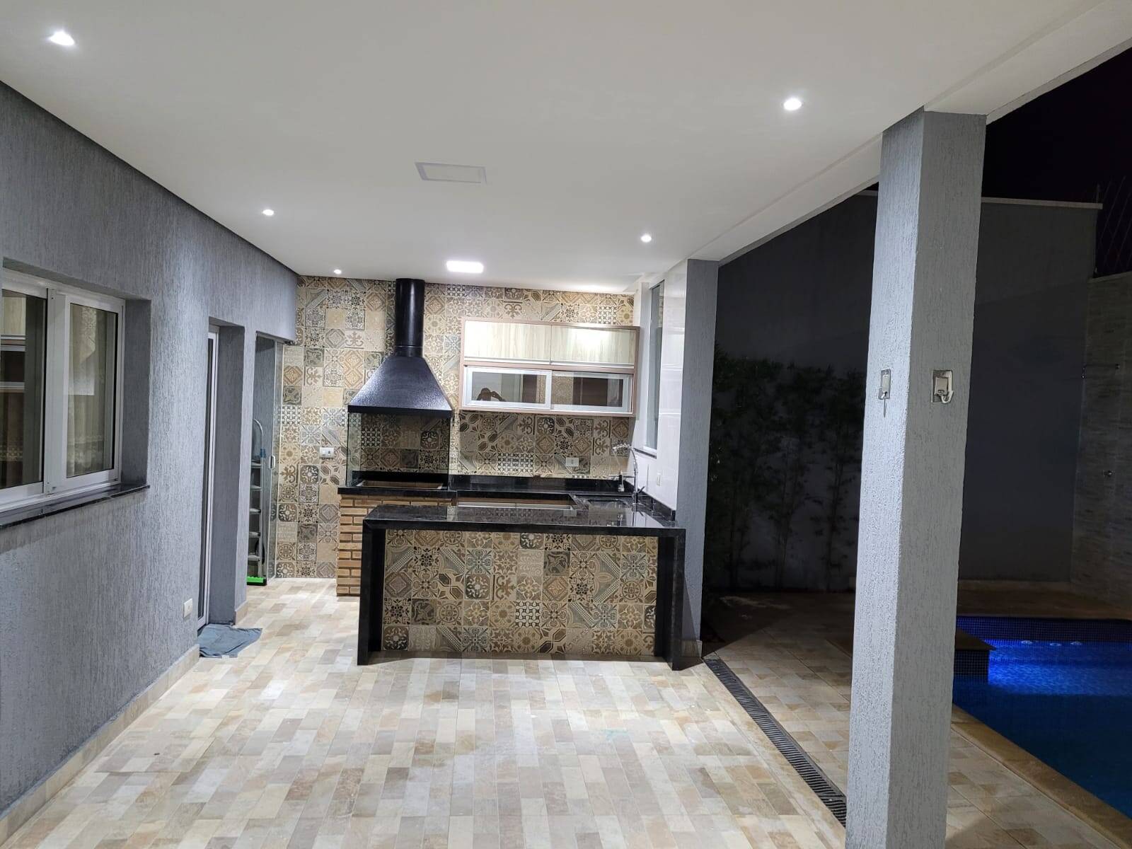 Casa à venda com 3 quartos, 270m² - Foto 12