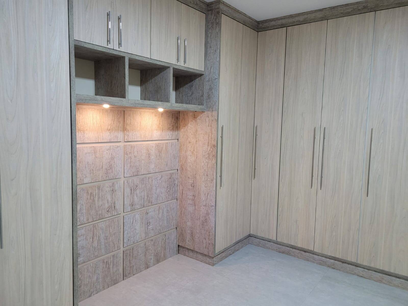 Casa à venda com 3 quartos, 270m² - Foto 26