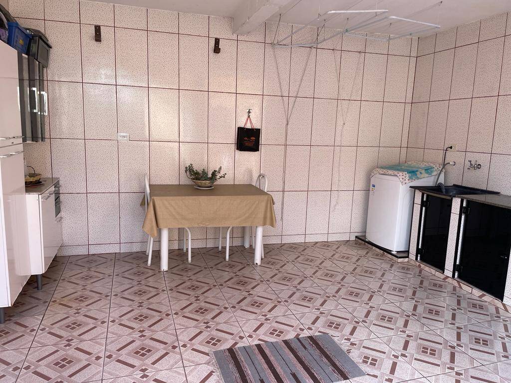 Casa à venda com 3 quartos, 200m² - Foto 8