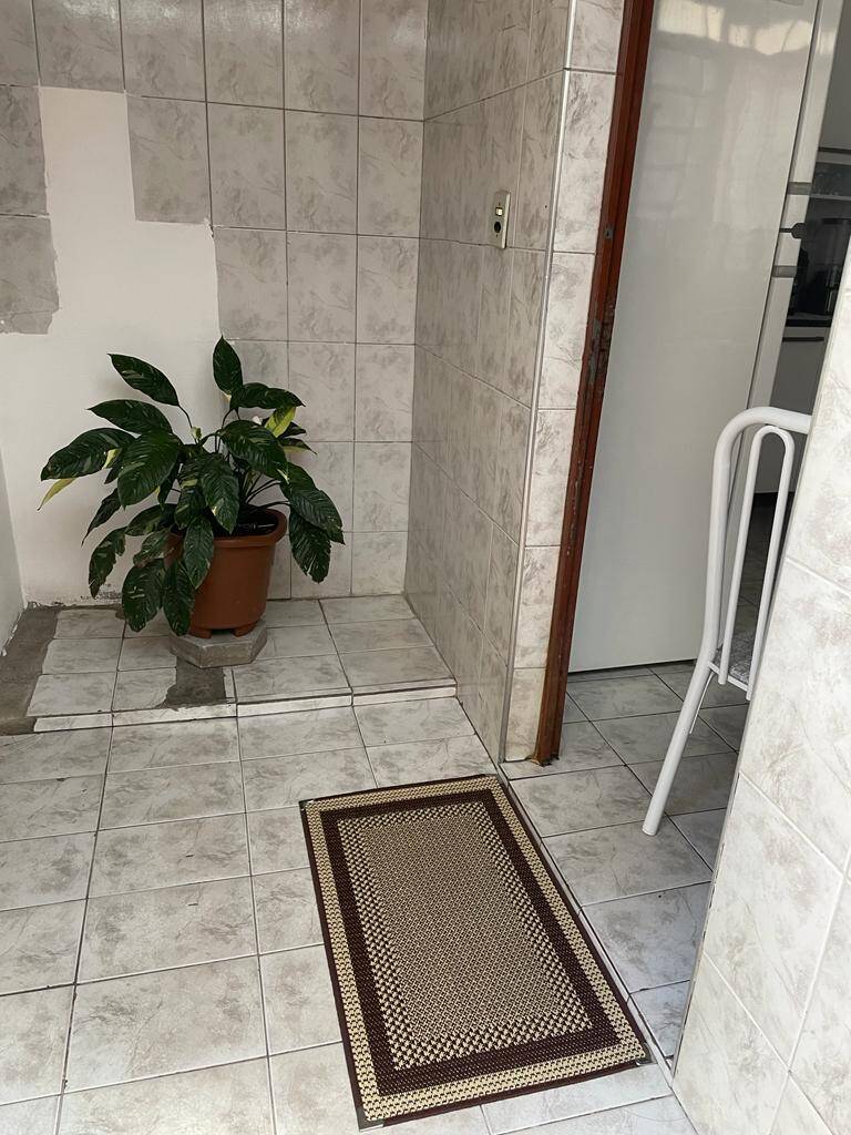 Casa à venda com 3 quartos, 200m² - Foto 6