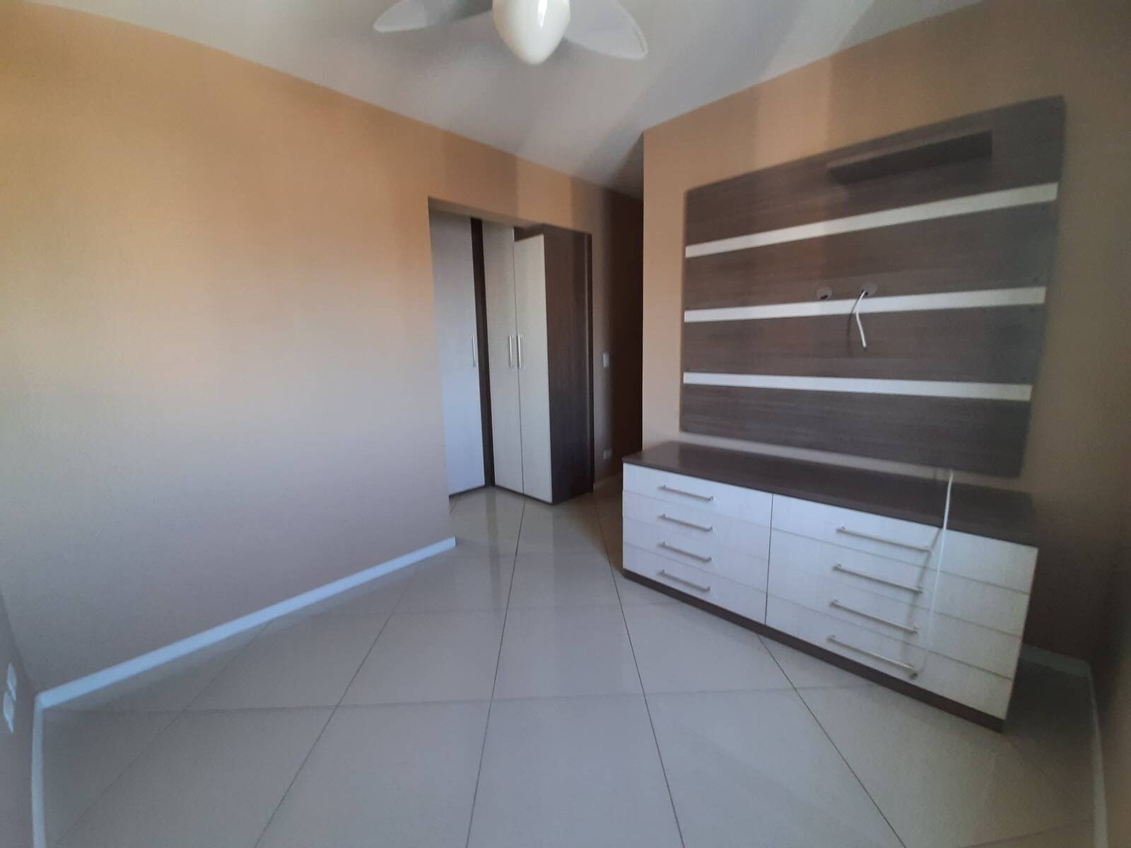 Apartamento à venda com 3 quartos, 85m² - Foto 13