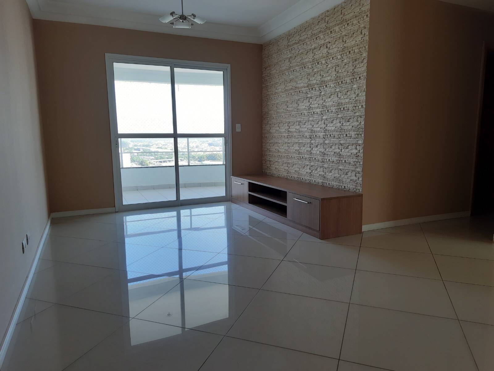 Apartamento à venda com 3 quartos, 85m² - Foto 2