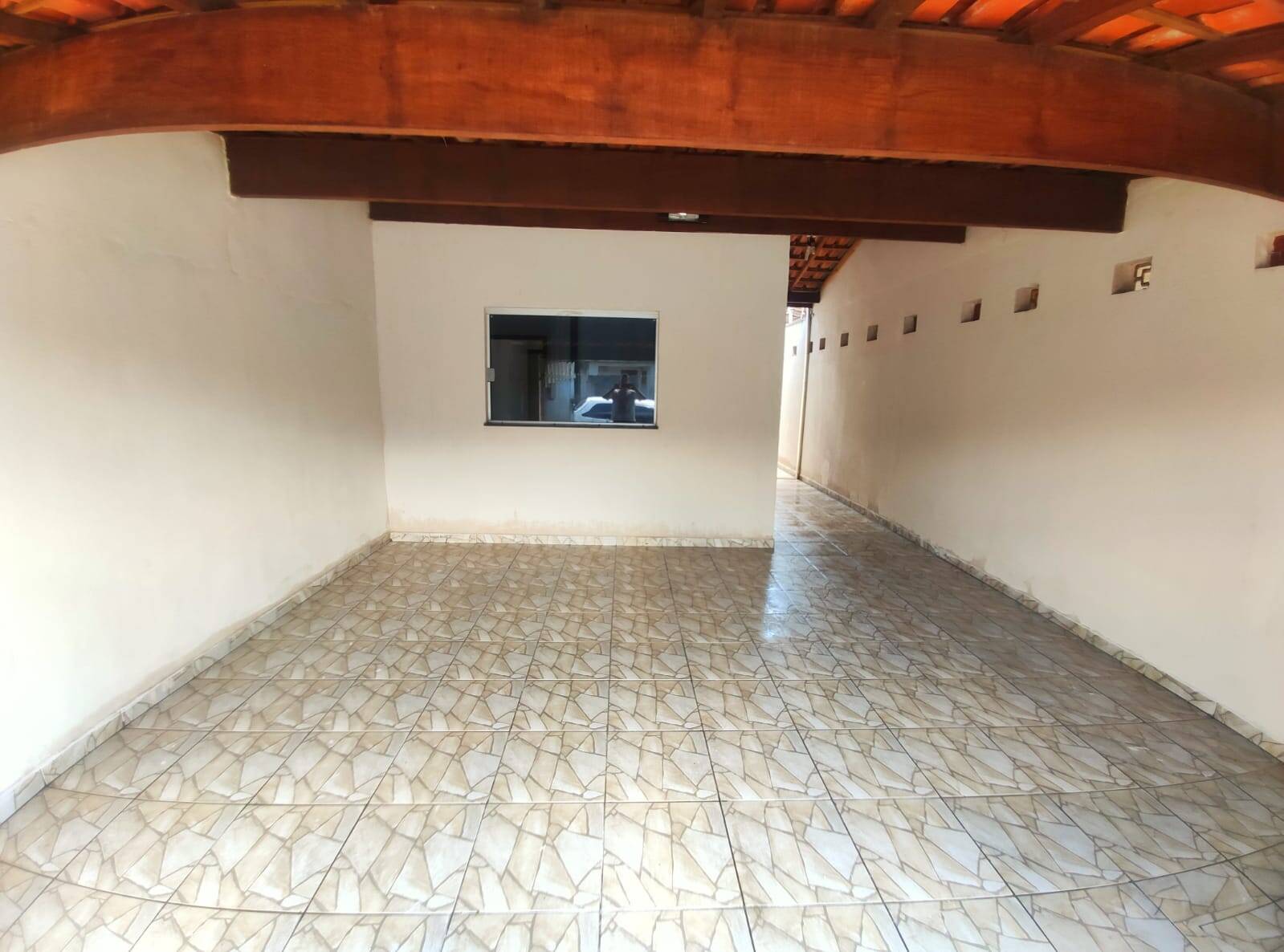 Casa à venda com 2 quartos, 125m² - Foto 1