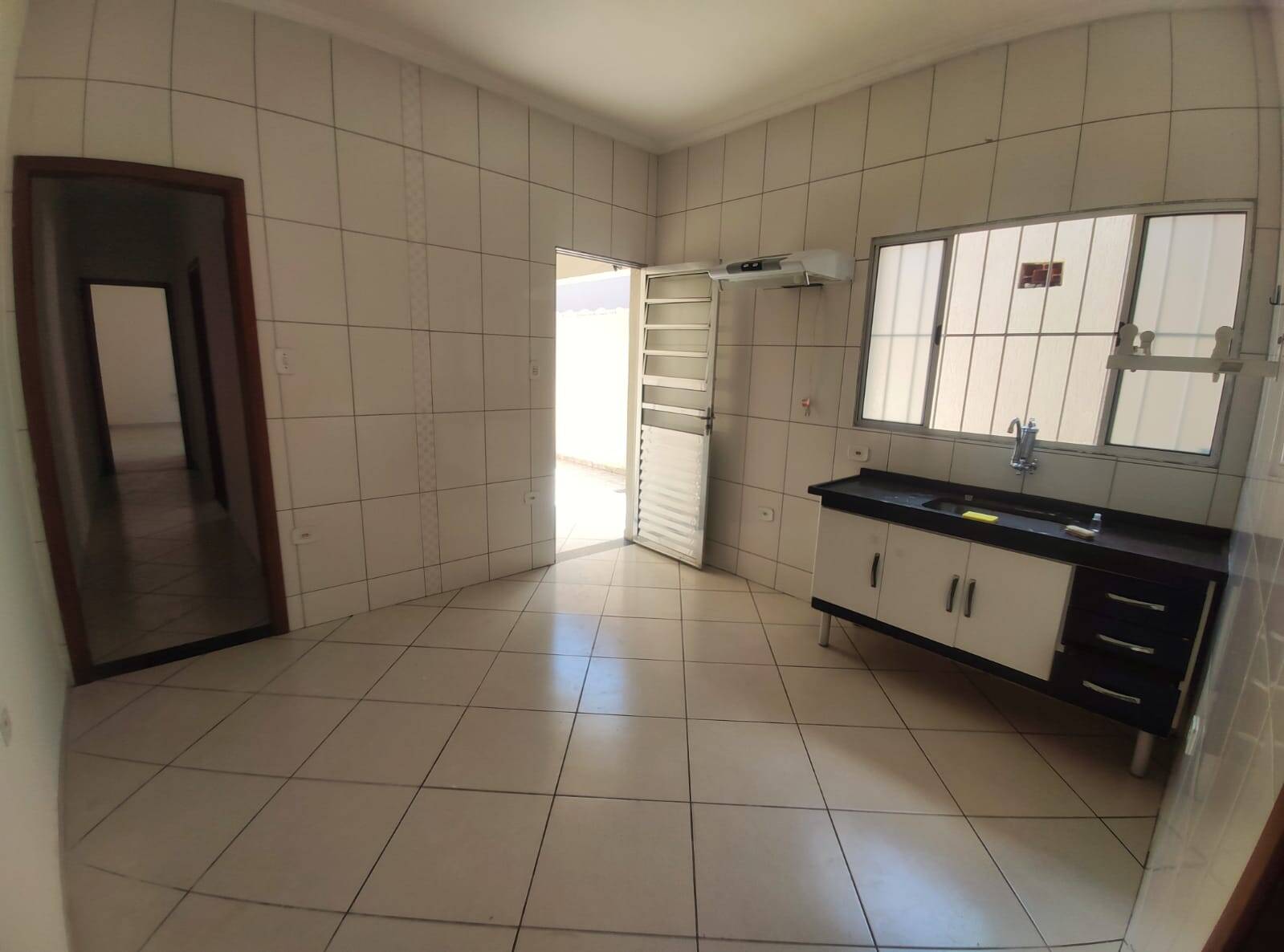 Casa à venda com 2 quartos, 125m² - Foto 11