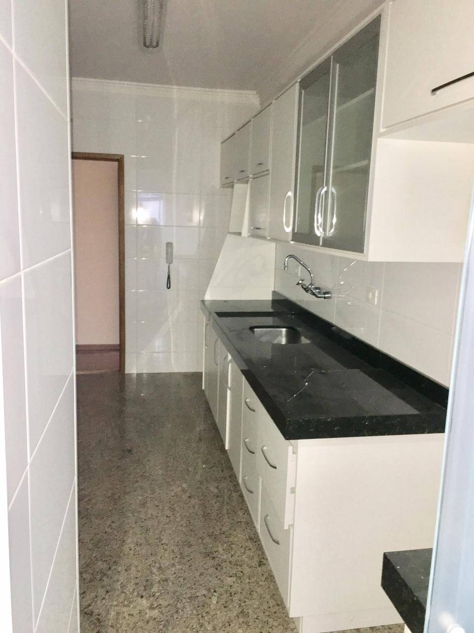 Apartamento à venda com 3 quartos, 120m² - Foto 5