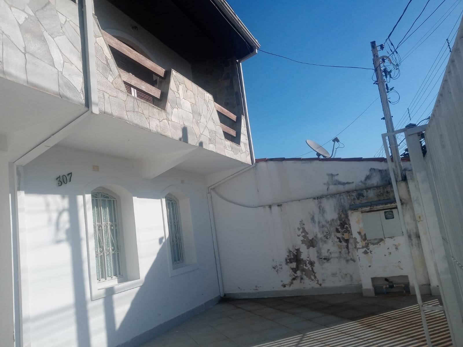 Sobrado à venda com 4 quartos, 255m² - Foto 2