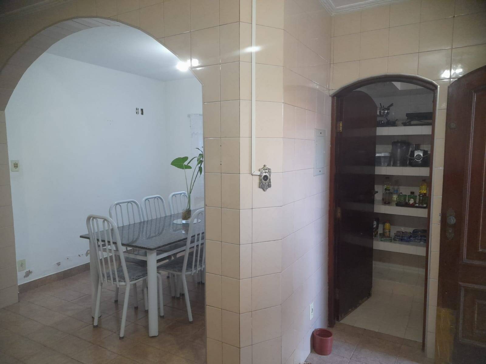 Sobrado à venda com 4 quartos, 255m² - Foto 14