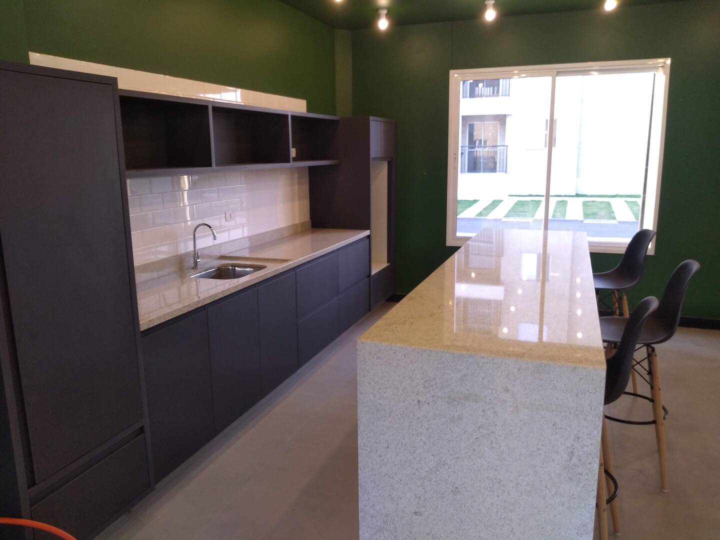 Apartamento à venda com 3 quartos, 68m² - Foto 25