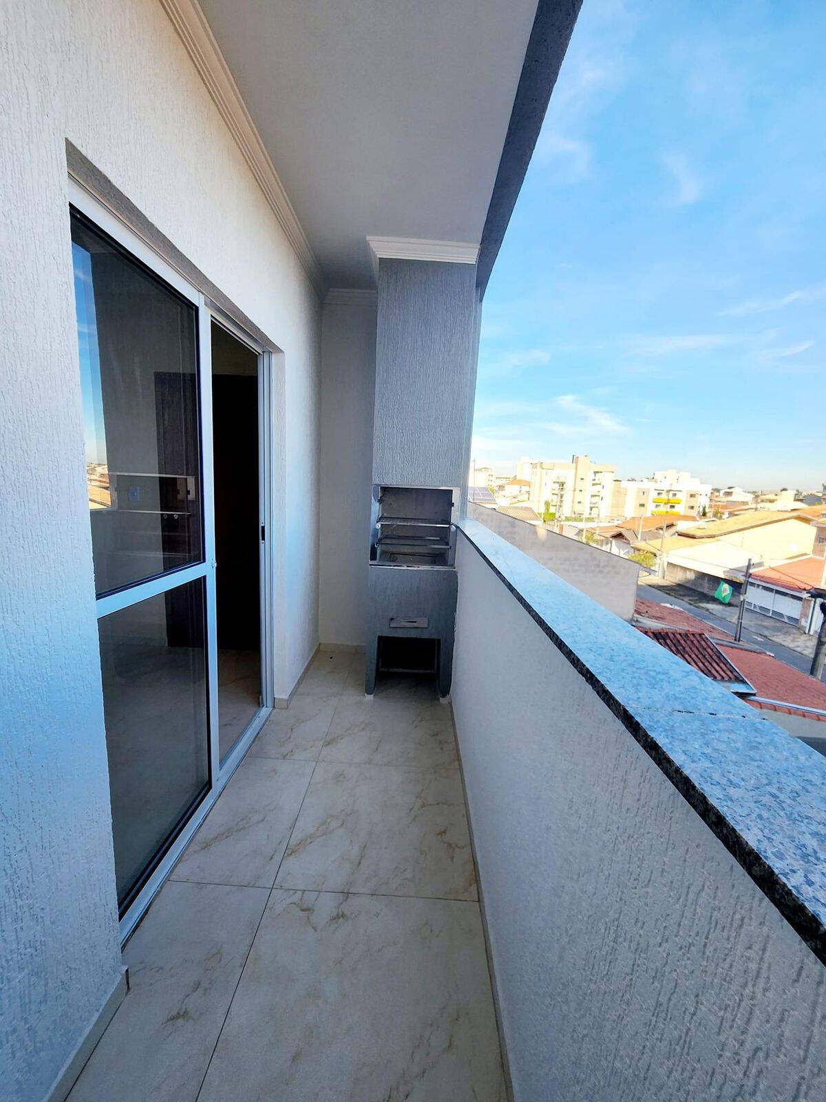 Apartamento à venda com 2 quartos, 58m² - Foto 2