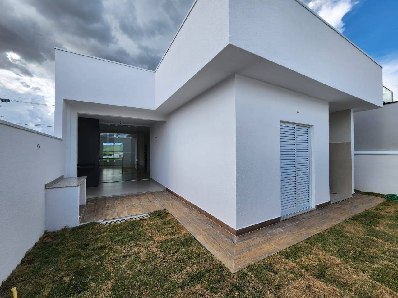 Casa à venda com 3 quartos, 250m² - Foto 5