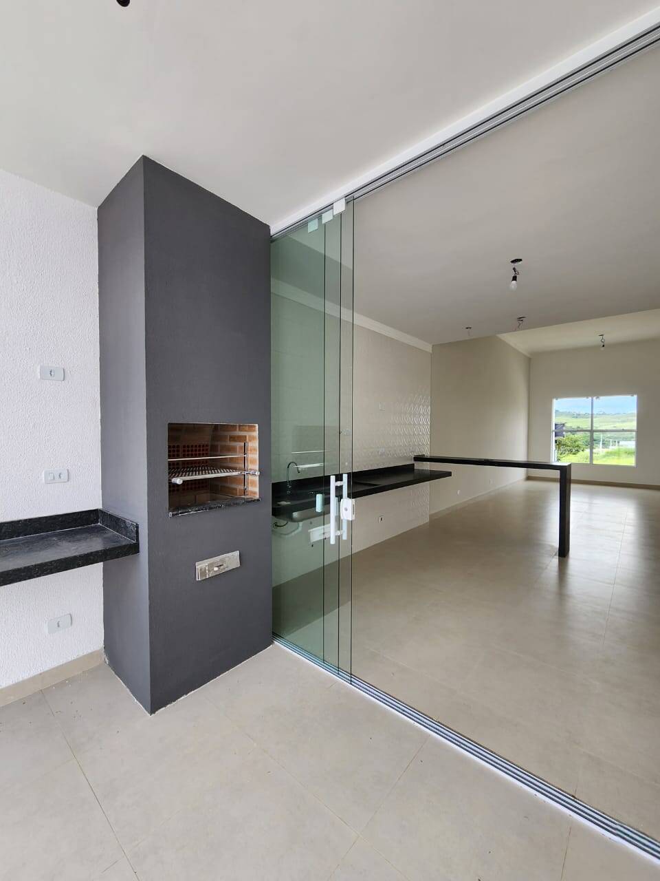 Casa à venda com 3 quartos, 250m² - Foto 6