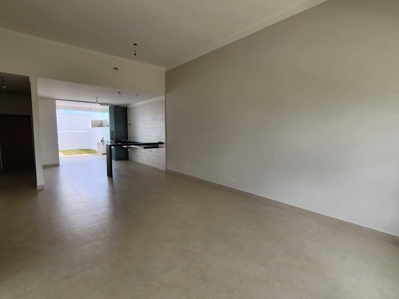 Casa à venda com 3 quartos, 250m² - Foto 9