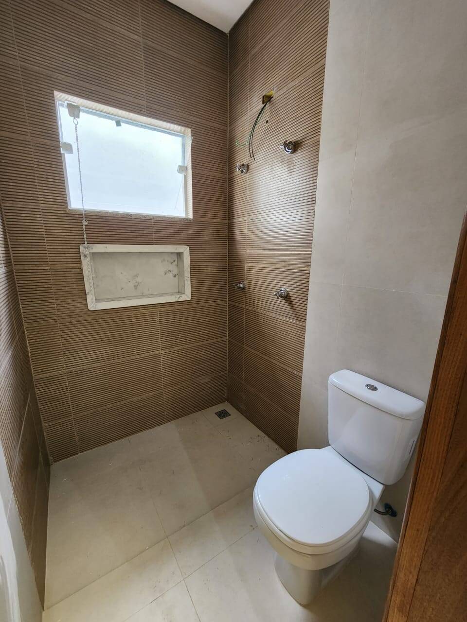 Casa à venda com 3 quartos, 250m² - Foto 17