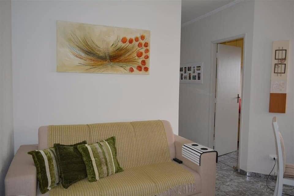 Apartamento à venda com 2 quartos, 70m² - Foto 6