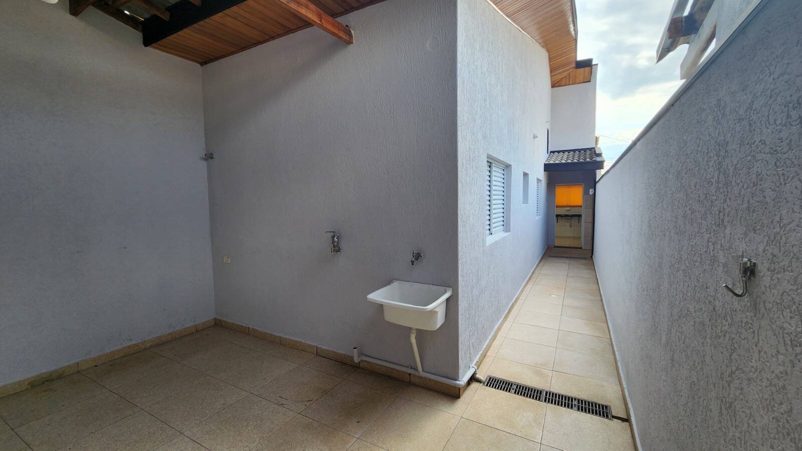 Casa à venda com 2 quartos, 125m² - Foto 10