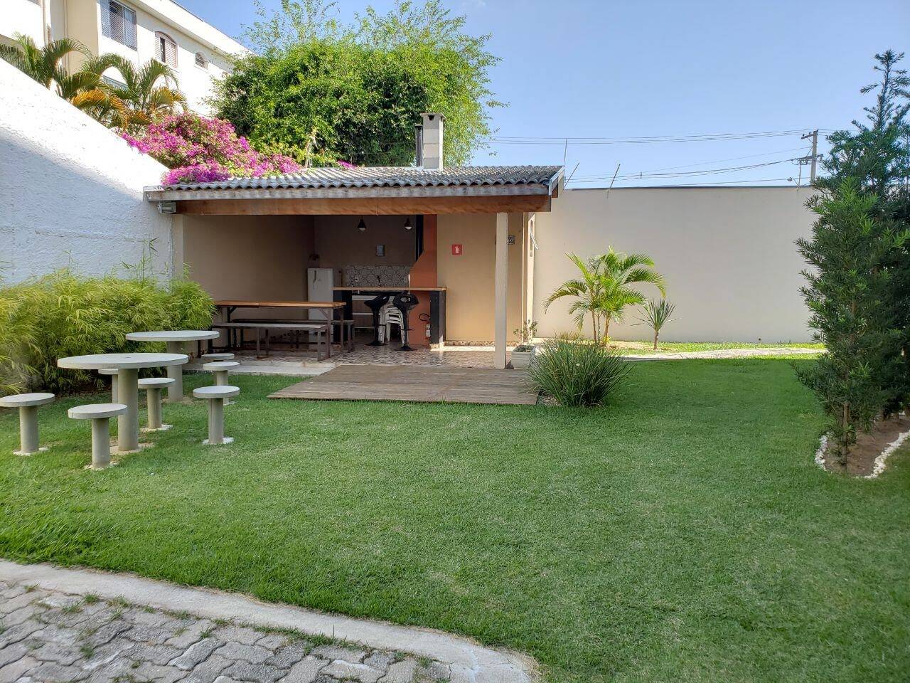 Apartamento à venda com 2 quartos, 77m² - Foto 6