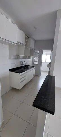 Apartamento para alugar com 2 quartos, 65m² - Foto 13