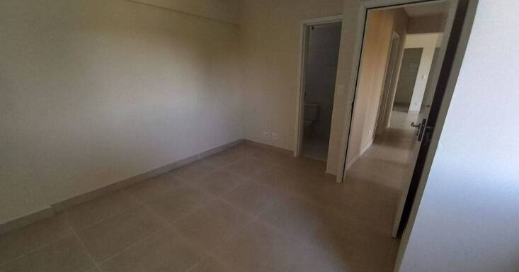 Apartamento para alugar com 3 quartos, 74m² - Foto 2