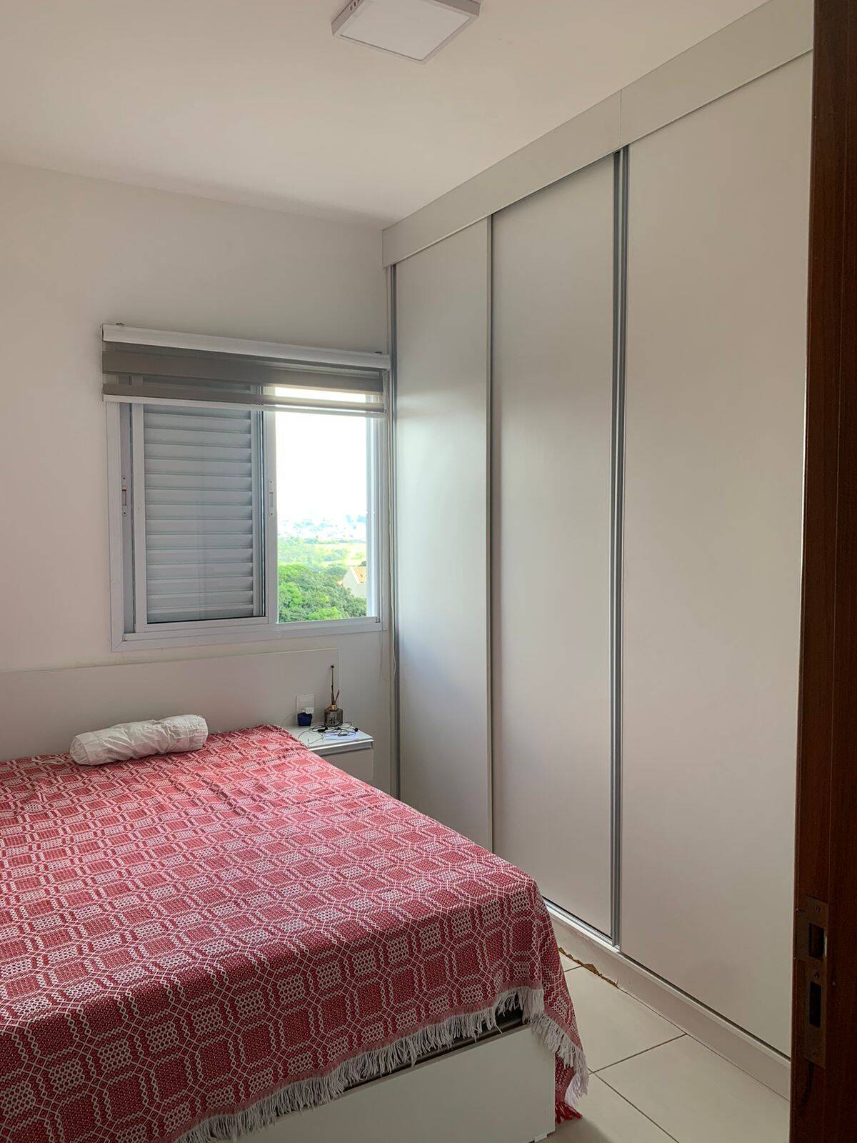 Apartamento para alugar com 2 quartos, 78m² - Foto 12