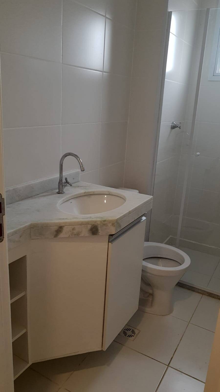 Apartamento para alugar com 3 quartos, 80m² - Foto 4