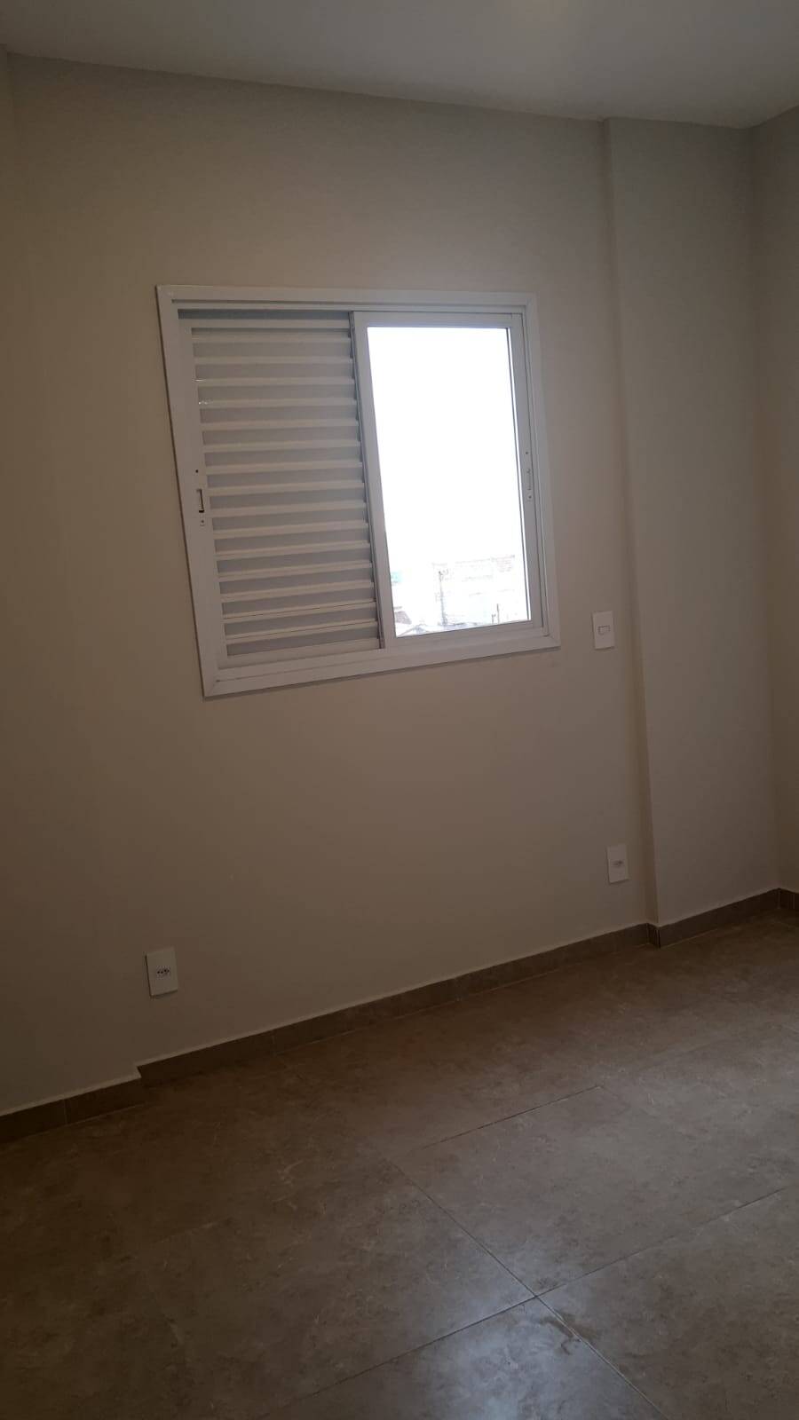 Apartamento para alugar com 3 quartos, 80m² - Foto 9