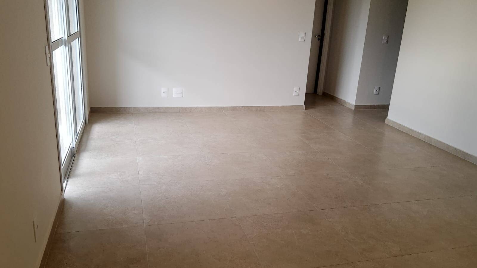 Apartamento para alugar com 3 quartos, 80m² - Foto 10