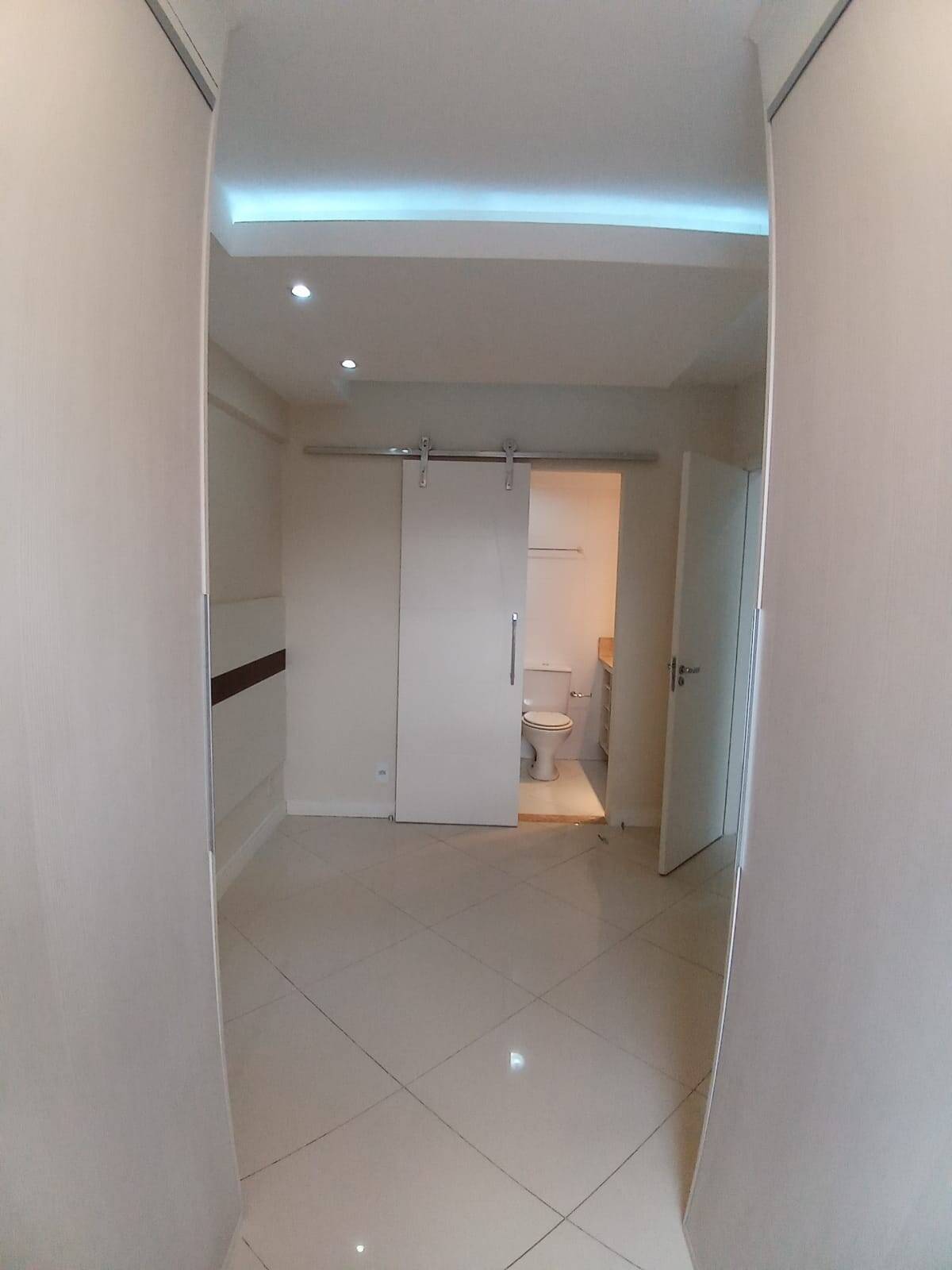 Apartamento à venda e aluguel com 3 quartos, 125m² - Foto 21