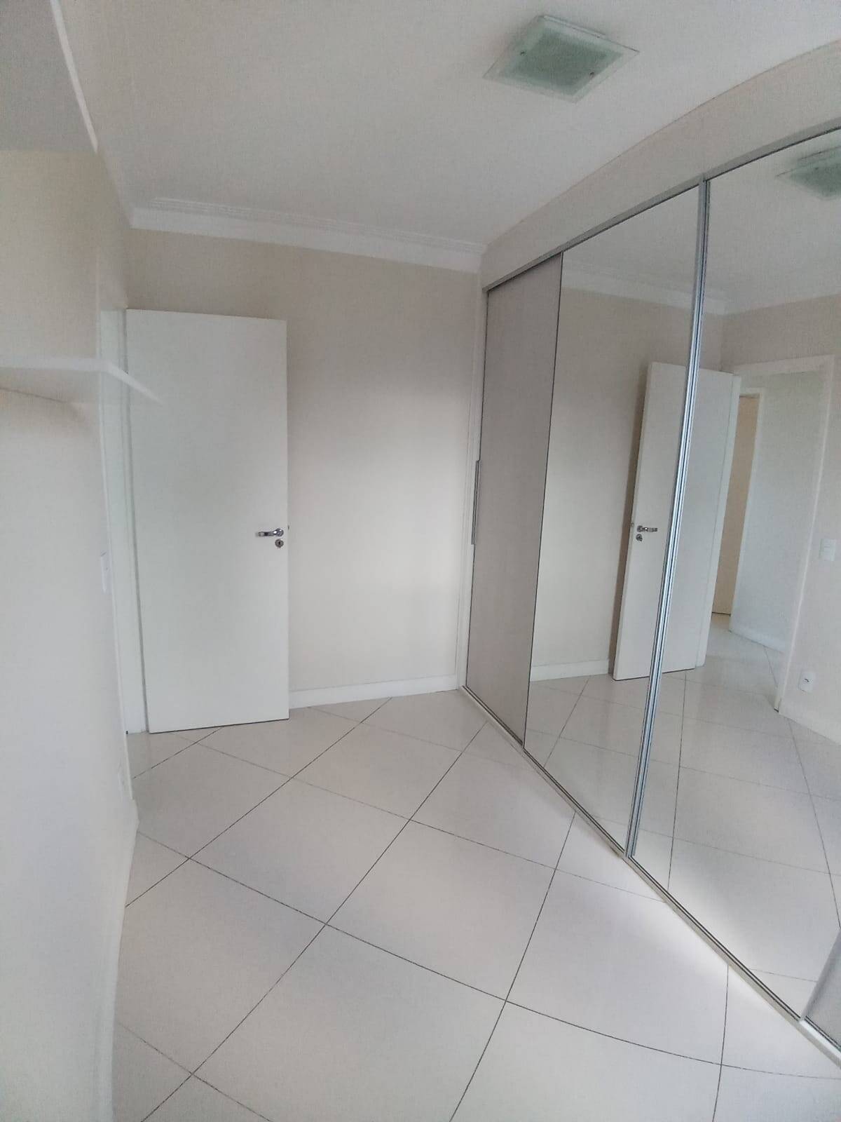 Apartamento à venda e aluguel com 3 quartos, 125m² - Foto 26