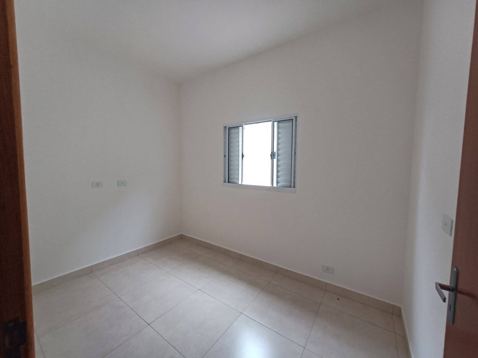 Casa à venda com 2 quartos, 125m² - Foto 11