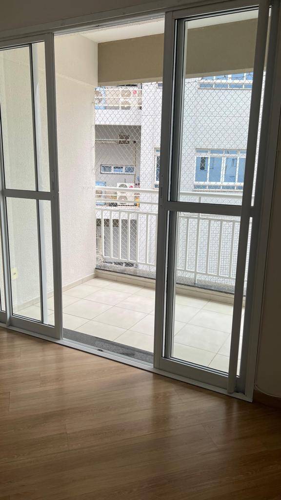 Apartamento para alugar com 3 quartos, 77m² - Foto 15