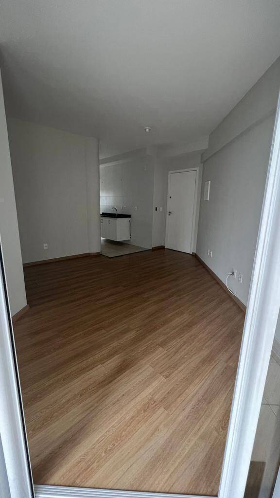 Apartamento para alugar com 3 quartos, 77m² - Foto 28