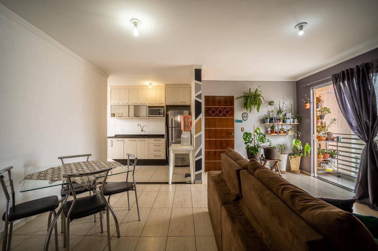 Apartamento à venda com 2 quartos, 72m² - Foto 1