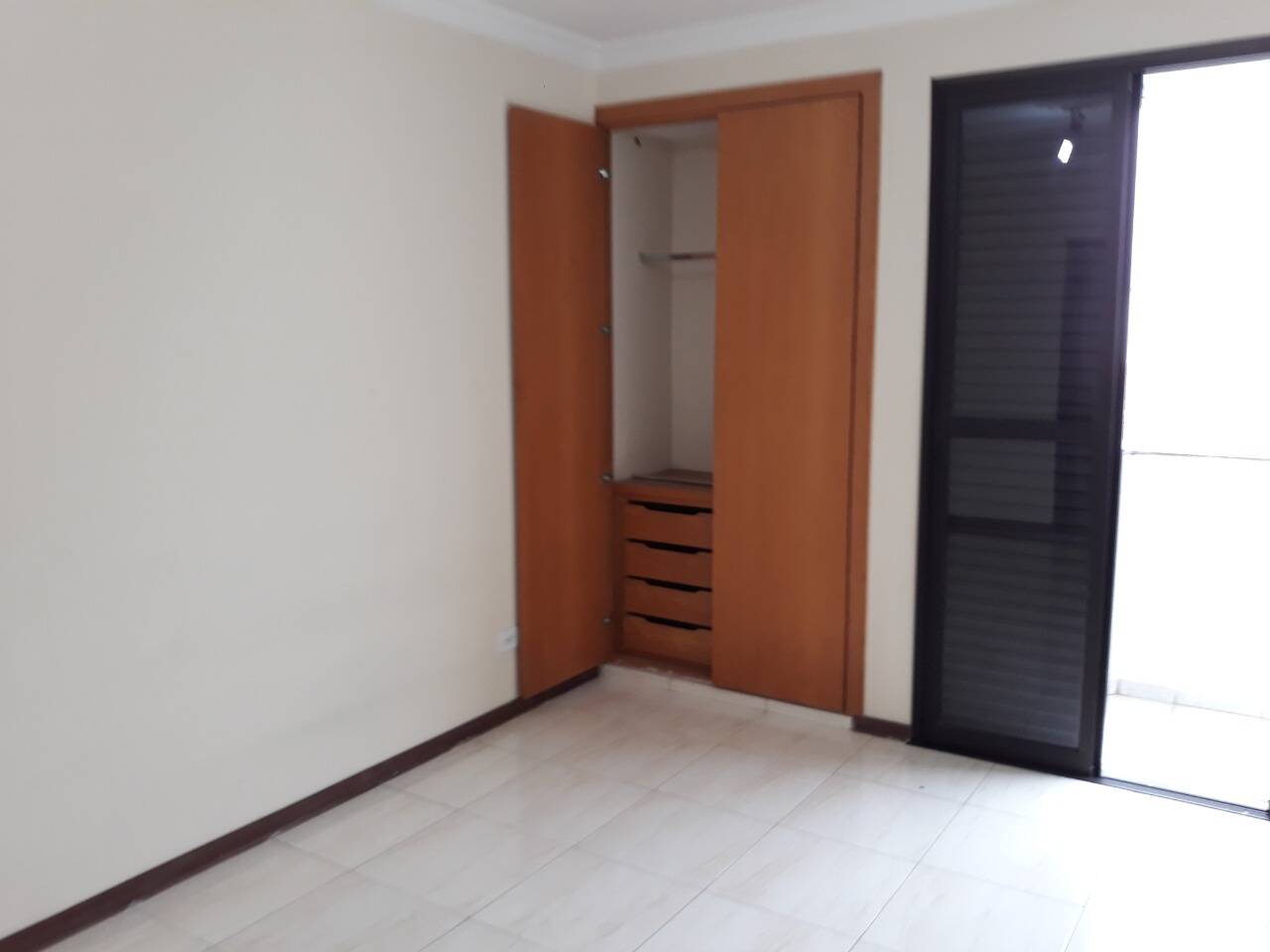 Apartamento à venda com 2 quartos, 83m² - Foto 6