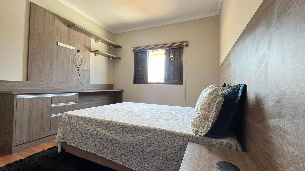 Sobrado à venda com 3 quartos, 180m² - Foto 25