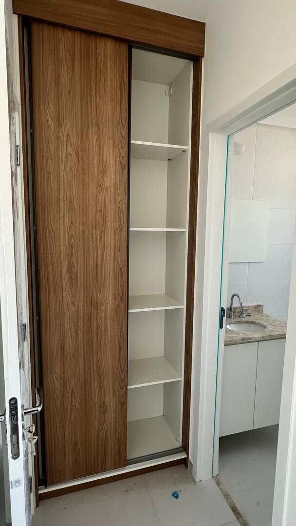 Apartamento para alugar com 2 quartos, 65m² - Foto 7