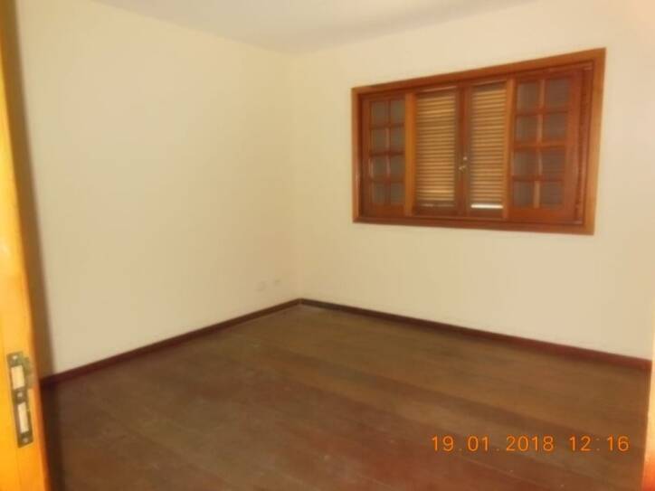 Casa à venda com 3 quartos, 400m² - Foto 18