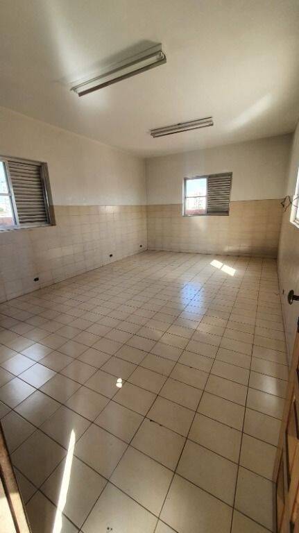 Sobrado à venda e aluguel com 2 quartos, 813m² - Foto 27