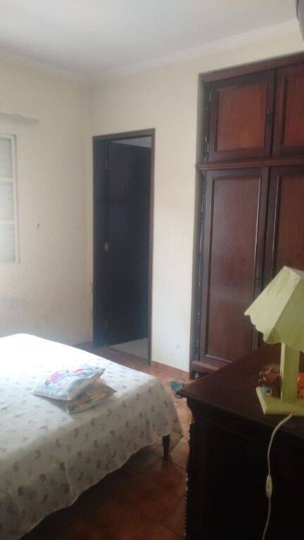 Casa à venda com 3 quartos, 250m² - Foto 22