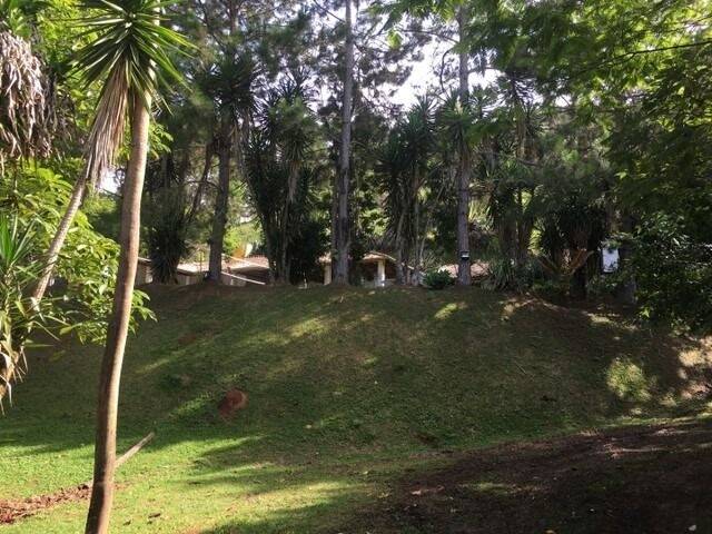 Fazenda à venda com 3 quartos, 300m² - Foto 1