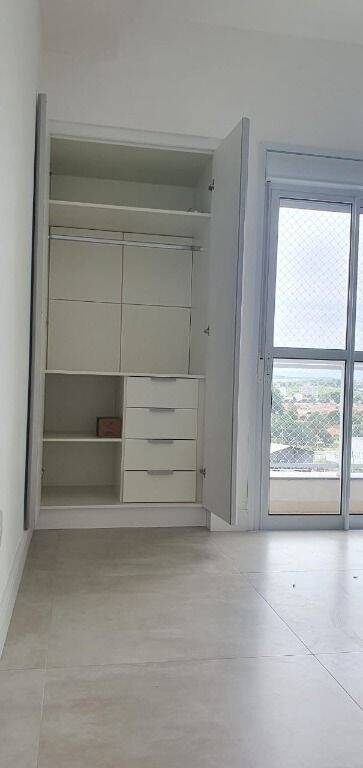 Apartamento à venda com 2 quartos, 68m² - Foto 12