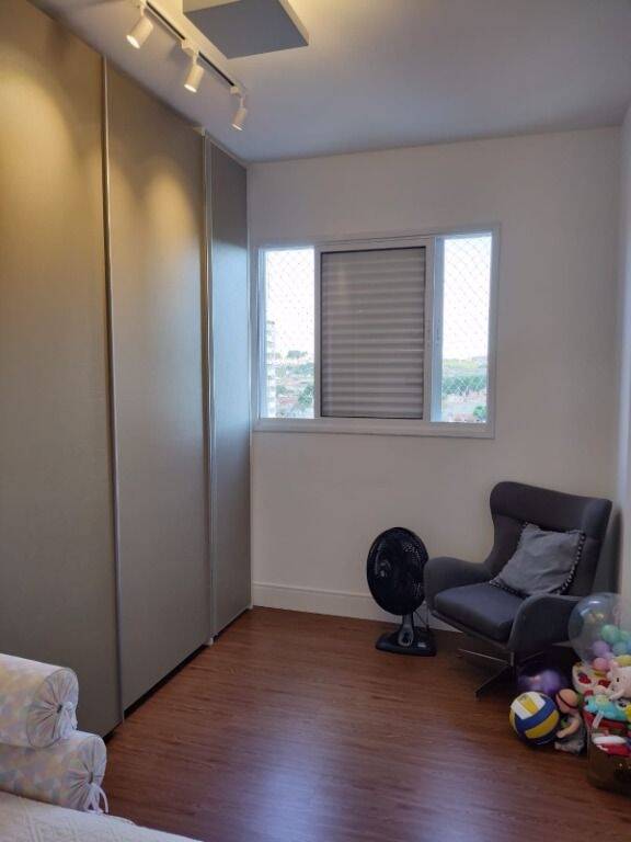 Apartamento à venda com 2 quartos, 76m² - Foto 12