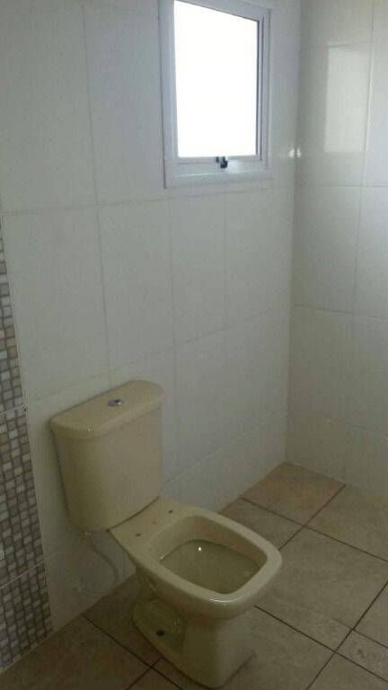 Apartamento à venda com 2 quartos, 75m² - Foto 4