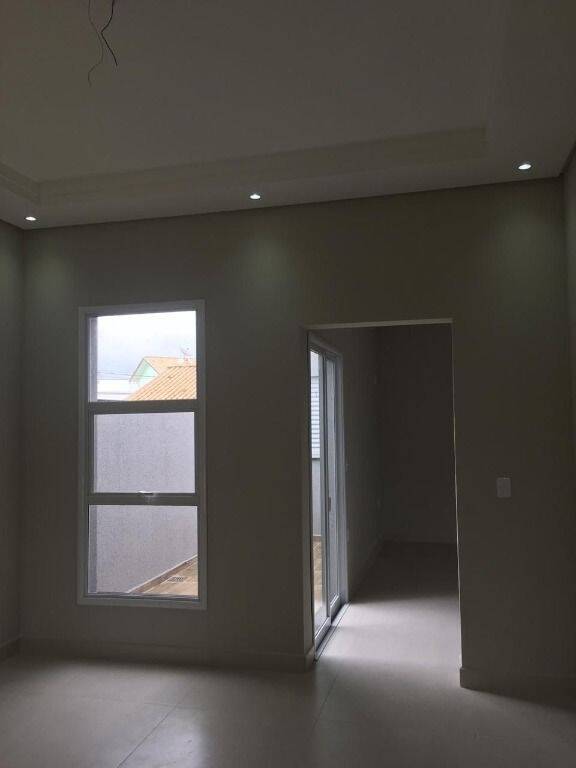 Casa à venda com 3 quartos, 148m² - Foto 4