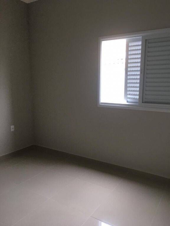 Casa à venda com 3 quartos, 148m² - Foto 8